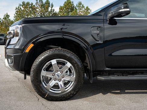 New 2025 Ford Ranger Lariat w/ FX4 Off-Road Package AWD/4WD image 4