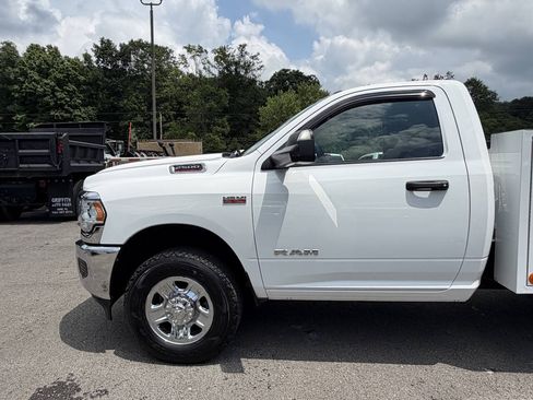 Used 2022 RAM 2500 Tradesman AWD/4WD image 9
