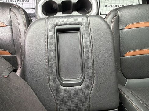 Used 2019 GMC Sierra 1500 AT4 w/ AT4 Premium Package image 27