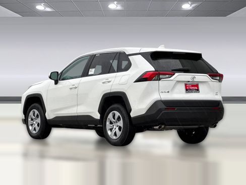 New 2025 Toyota RAV4 LE image 7