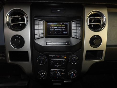 Used 2013 Ford F150 XLT w/ XLT Chrome Pkg image 14