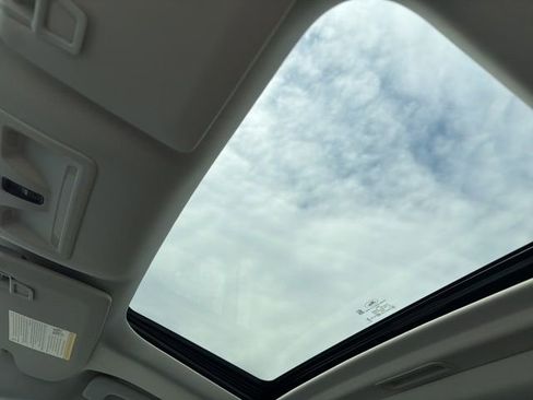 Used 2025 Ford Maverick XLT w/ Equipment Group 301A image 25