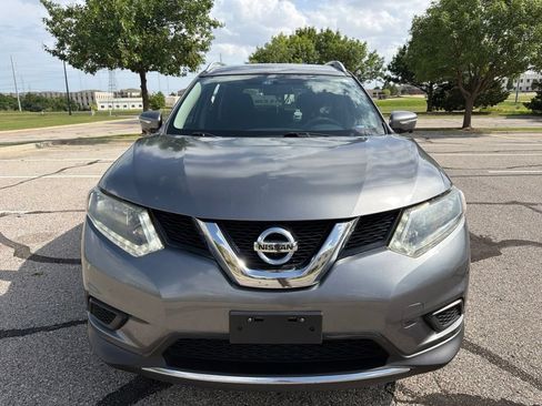 Used 2015 Nissan Rogue SV w/ SV Premium Package AWD/4WD image 3