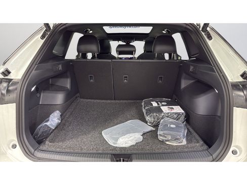 New 2026 Volkswagen Tiguan SE R-Line AWD/4WD image 39