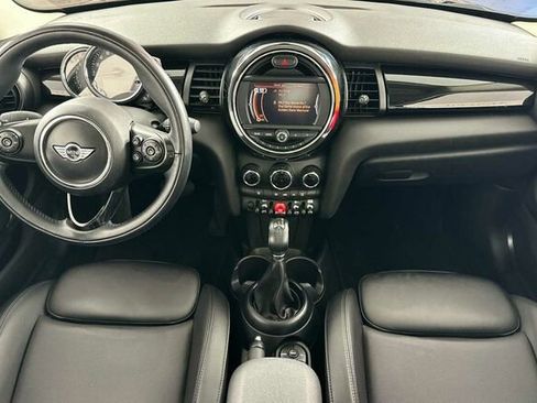 Used 2018 MINI Cooper S image 14