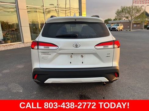Used 2024 Toyota Corolla Cross LE AWD/4WD image 30