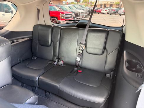 Used 2019 INFINITI QX80 Luxe AWD/4WD image 9