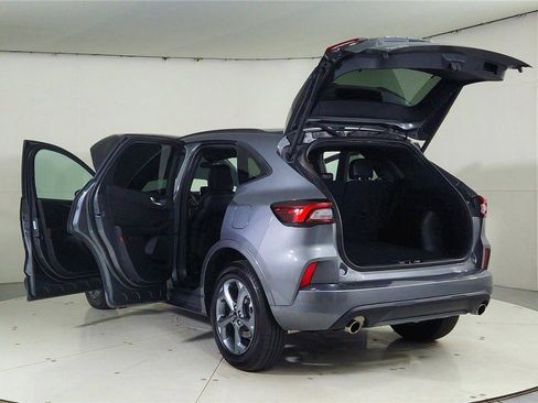 Used 2024 Ford Escape ST-Line image 11