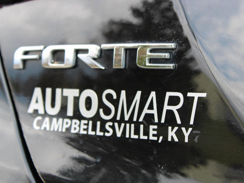 Used 2021 Kia Forte GT image 6