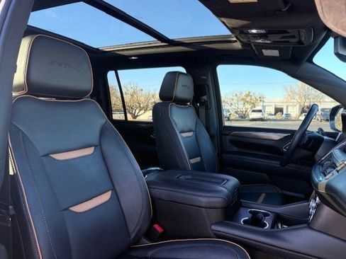 Used 2023 GMC Yukon XL AT4 w/ AT4 Premium Package image 20