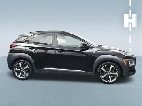 Used 2021 Hyundai Kona Ultimate w/ Cargo Package AWD/4WD image 3