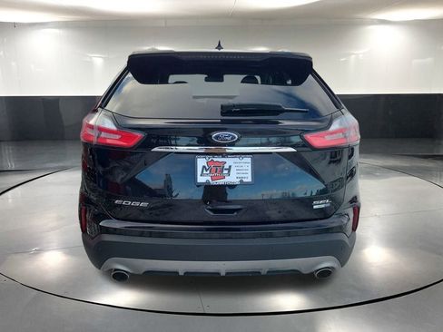 Used 2019 Ford Edge SEL image 9