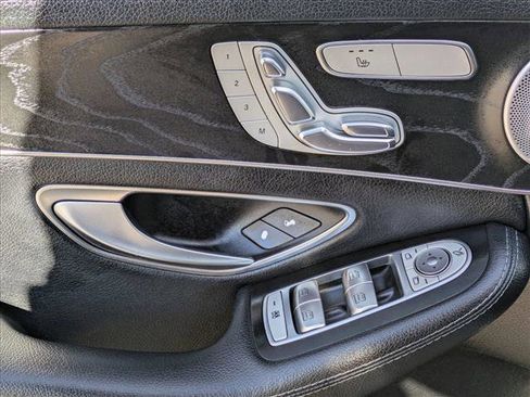 Used 2017 Mercedes-Benz C 300 4MATIC Sedan image 12