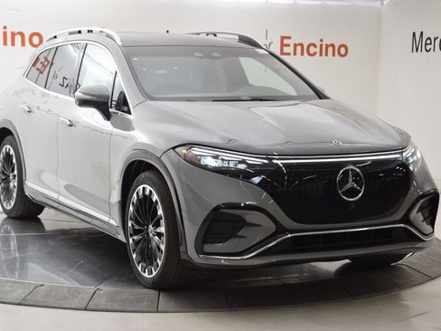 New 2026 Mercedes-Benz EQS 550 4MATIC SUV image 5