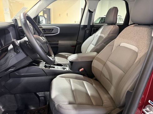 Used 2025 Ford Bronco Sport Badlands w/ Badlands Tech Package AWD/4WD image 17