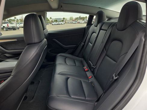 Used 2023 Tesla Model 3 Standard Range image 11