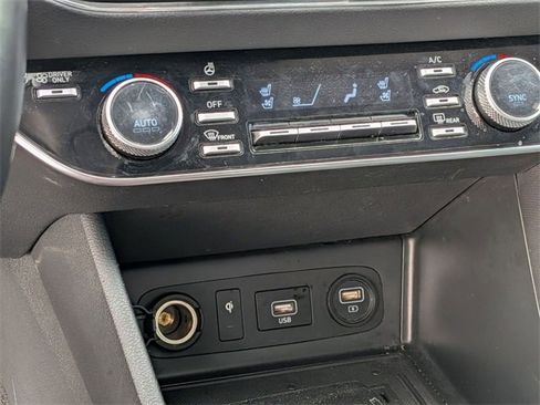 Used 2022 Hyundai Sonata Limited image 22