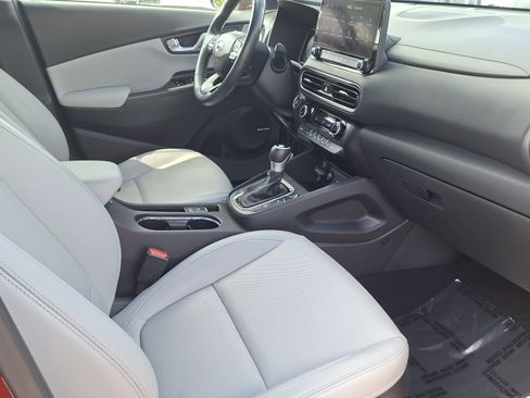 Used 2023 Hyundai Kona Limited FWD image 22