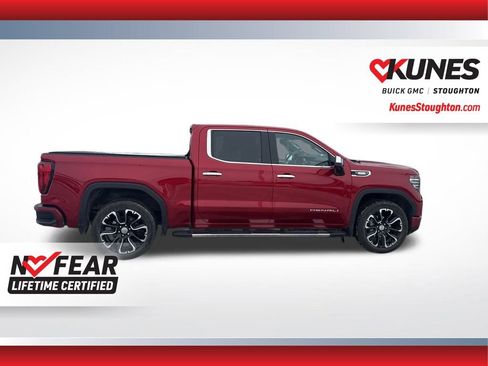 Used 2024 GMC Sierra 1500 Denali w/ Technology Package AWD/4WD image 13