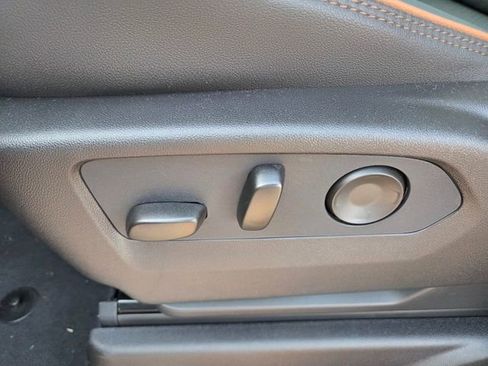 New 2026 GMC Yukon XL AT4 w/ AT4 Premium Plus Package image 5