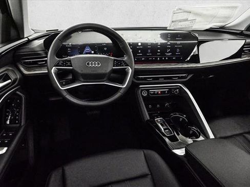 New 2025 Audi Q5 Premium image 19