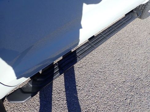 Used 2021 Ford Ranger XLT w/ Equipment Group 301A Mid image 9