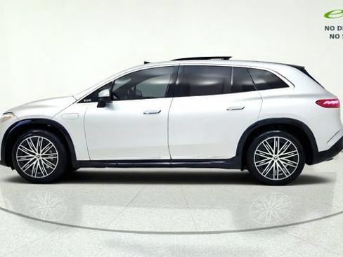 Used 2023 Mercedes-Benz EQS 580 4MATIC SUV image 5