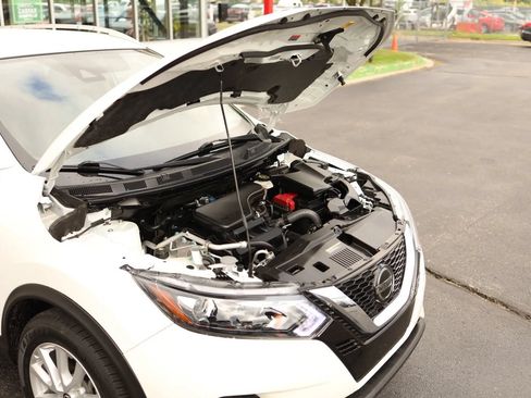 Used 2021 Nissan Rogue Sport SV FWD image 57