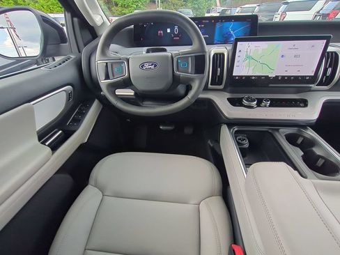 New 2027 Ford Expedition Active RWD image 14
