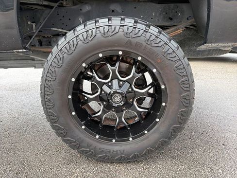 Used 2015 Ford F250 Lariat w/ Lariat Ultimate Package AWD/4WD image 25