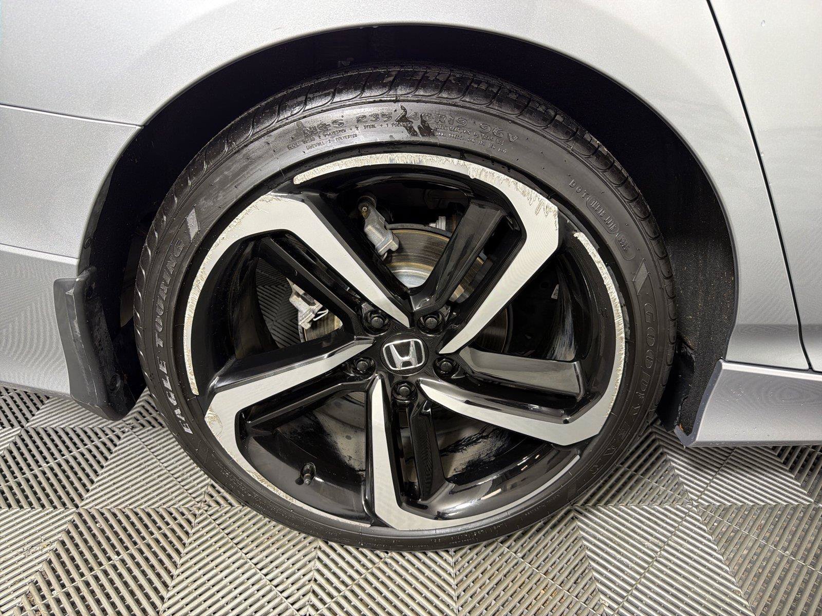Used 2019 Honda Accord Sport image 15