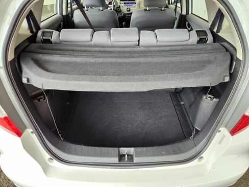 Used 2013 Honda Fit image 9