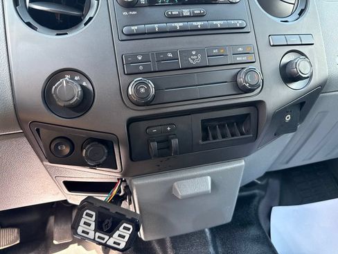 Used 2015 Ford F350 XL w/ Power Equipment Group AWD/4WD image 31