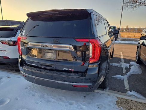 Used 2021 GMC Yukon XL AT4 w/ AT4 Premium Plus Package image 3