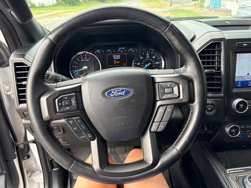 Used 2020 Ford Expedition Limited w/ Special Edition Package RWD image 17
