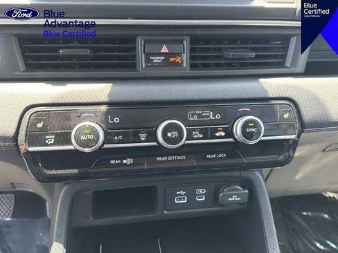 Used 2025 Honda Pilot EX-L image 23