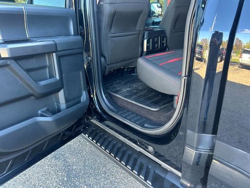 Used 2016 Ford F150 XLT w/ Equipment Group 302A Luxury AWD/4WD image 15