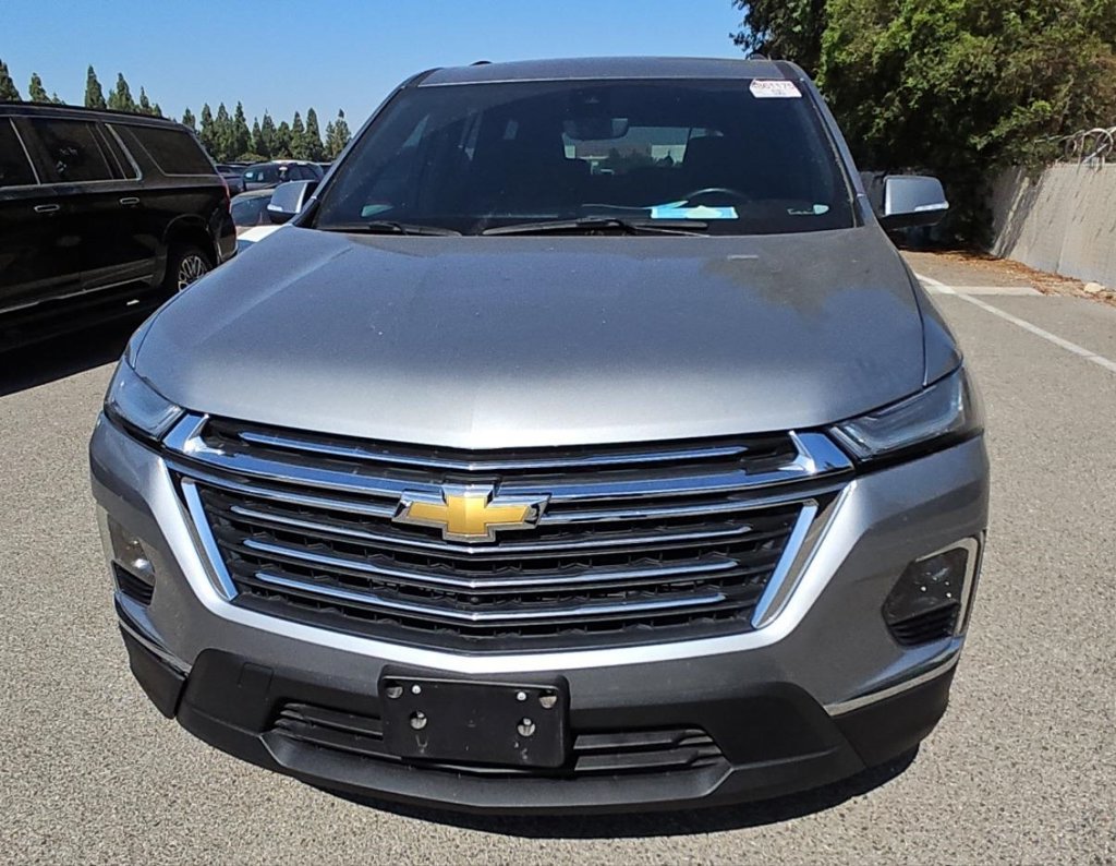 Used 2023 Chevrolet Traverse LT FWD image 6