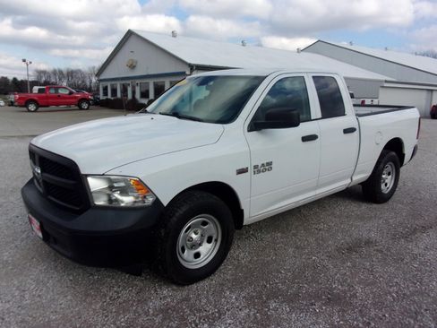 Used 2015 RAM 1500 Tradesman RWD image 5