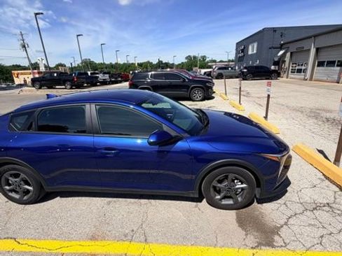 Used 2025 Kia K4 FWD image 2