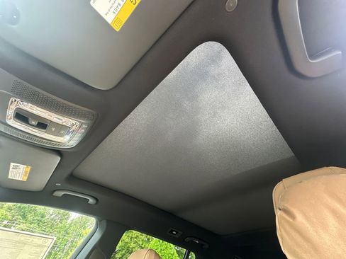 New 2026 Mercedes-Benz GLS 580 4MATIC image 35