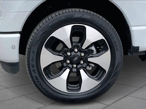 Certified 2023 Ford F150 Lightning Platinum image 11