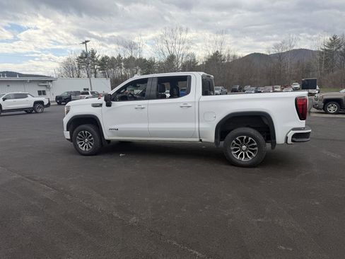 Used 2021 GMC Sierra 1500 AT4 w/ AT4 Preferred Package image 4