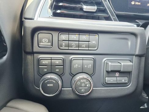New 2026 Chevrolet Tahoe LT w/ Comfort Package AWD/4WD image 27