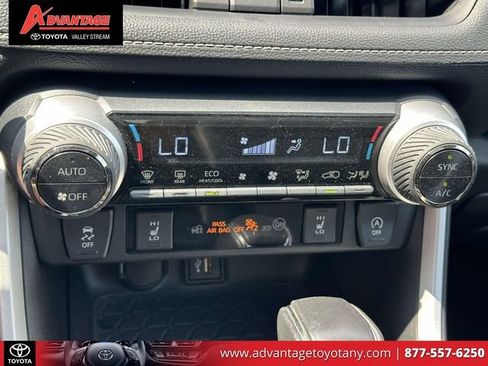 Used 2023 Toyota RAV4 XLE Premium AWD/4WD image 30