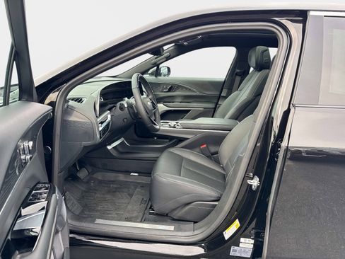 Certified 2024 Cadillac Lyriq Luxury w/ LPO, Floor Liner Package image 21