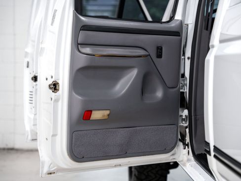 Used 1997 Ford F350 4x4 Crew Cab image 32