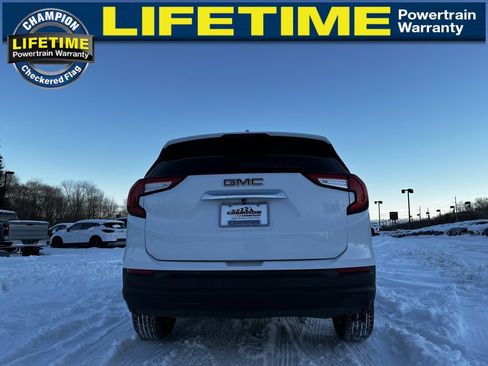 Certified 2024 GMC Terrain SLE image 6
