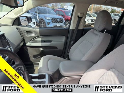 Used 2015 Chevrolet Colorado LT w/ LT Convenience Package image 15