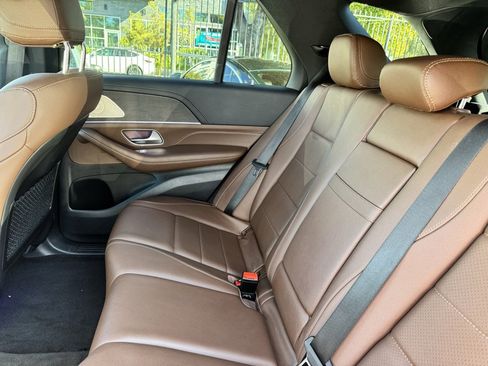 Used 2024 Mercedes-Benz GLE 350 4MATIC image 24